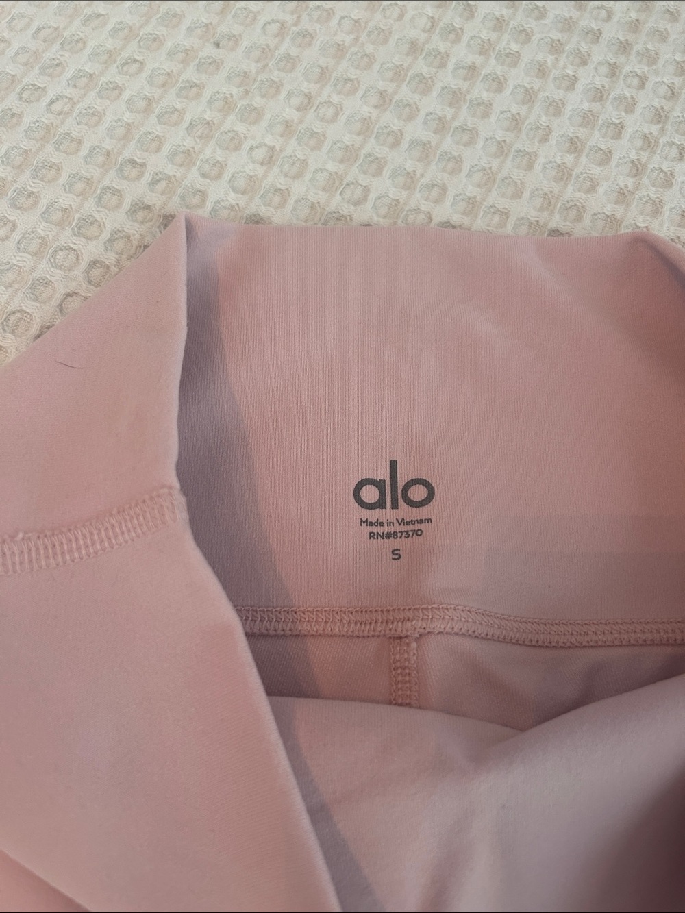 Alo biker shorts - Picture 3 of 4